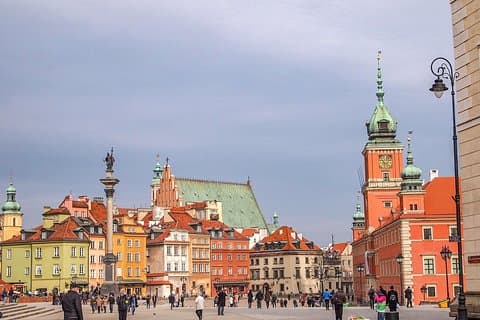 Explore Warsaw in 60 minutes with a Local