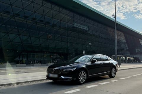 Kraków Executive Chauffeur Service Luxury On Demand Transfers