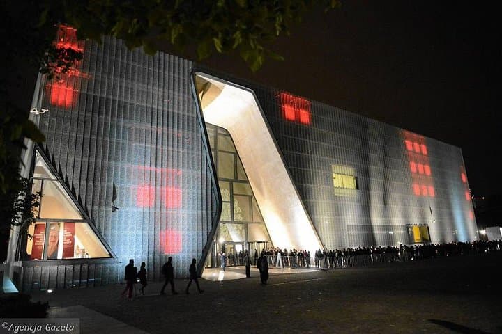 Wilanów Royal Palace + POLIN Museum: SMALL GROUP /inc. Pick-up/