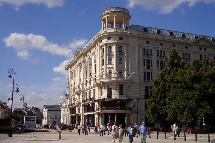 Bristol Hotel from 1900