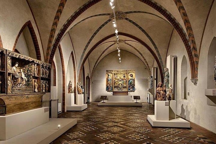 The Castle of the Teutonic Order in Malbork - 1 DAY TRIP FROM WARSAW