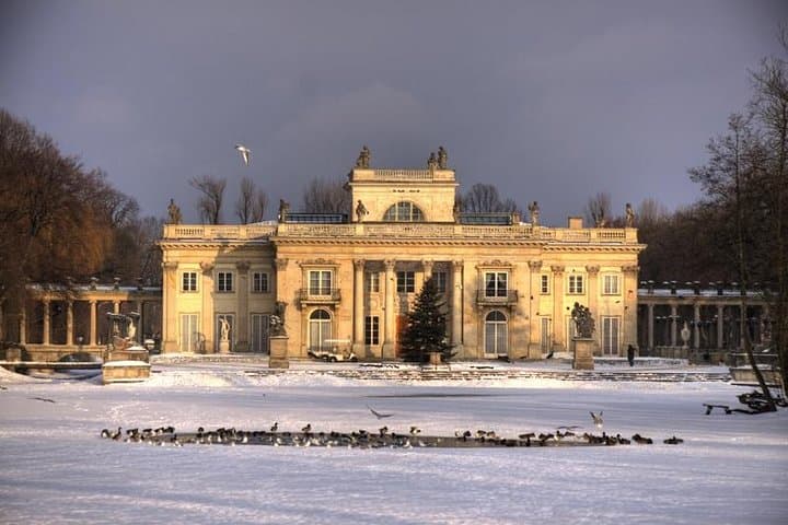 Palace on Water (frozen at the moment)
