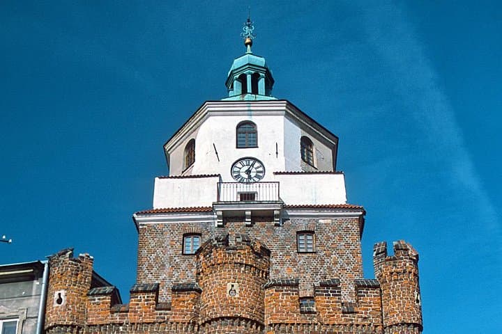 Lublin and Majdanek Small Group Tour from Warsaw with Lunch