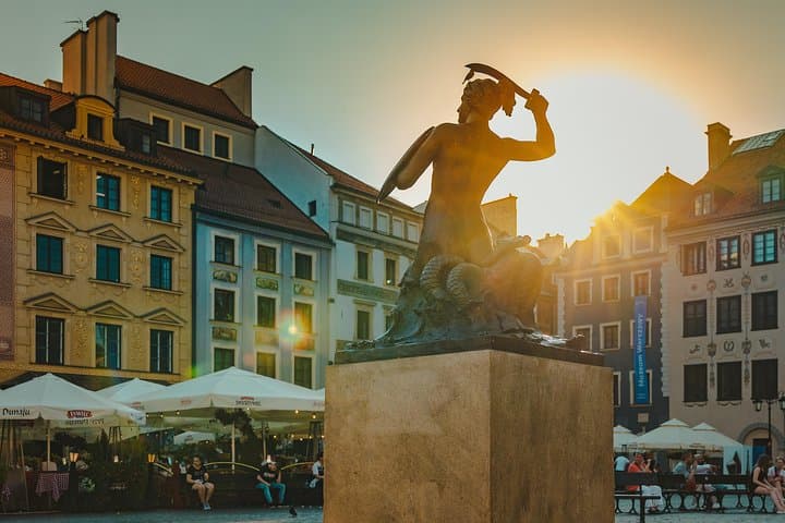 Private Transfer from Krakow to Warsaw with 2h of Sightseeing