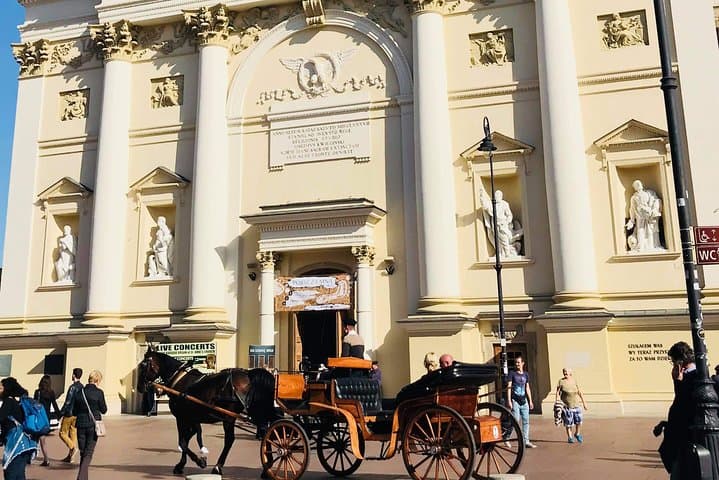 Private Historic Walking Tour in Warsaw Old Town