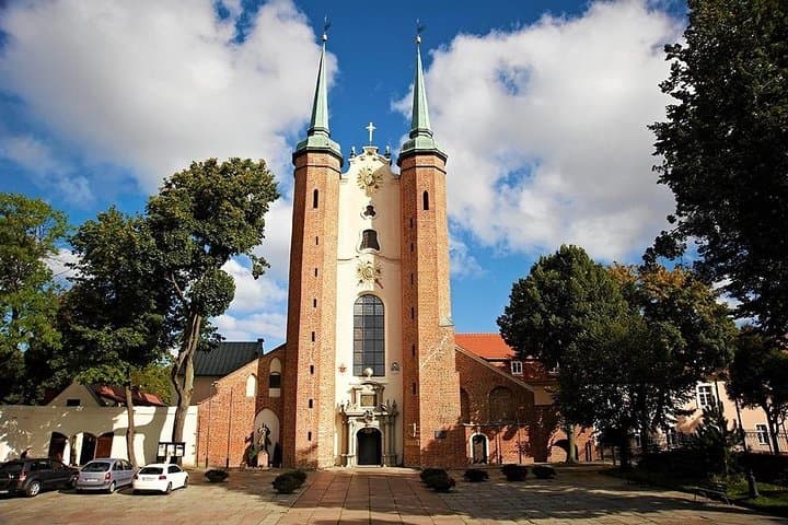 Join-in Shore Excursion: Highlights of Gdansk with visit Oliwa Cathedral