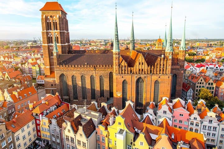 Gdansk & Sopot Hitler Trail Private Guided Tour & Transport