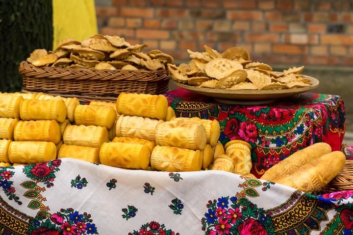 5-Day Lesser Poland and Krakow Sightseeing Tour with Rafting