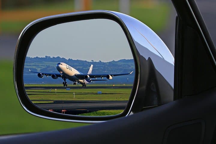 Private Transfer from Warsaw Hotels to Warsaw Airport