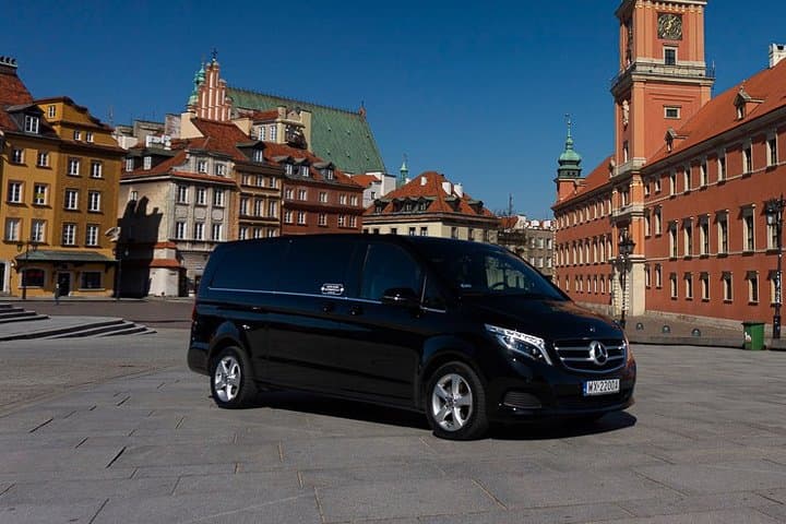 Luxury transport from/to Warsaw - Vilnius / International Airport by private van