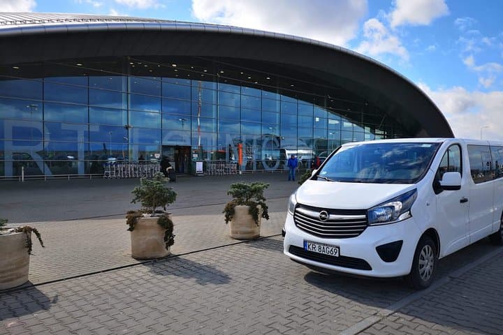 From Krakow/Krakow Airport to Rzeszow Airport Private Transfer