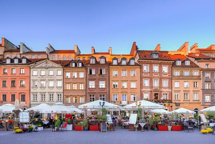 Layover in Warsaw a Private Tour with a local: Best Highlights of Warsaw