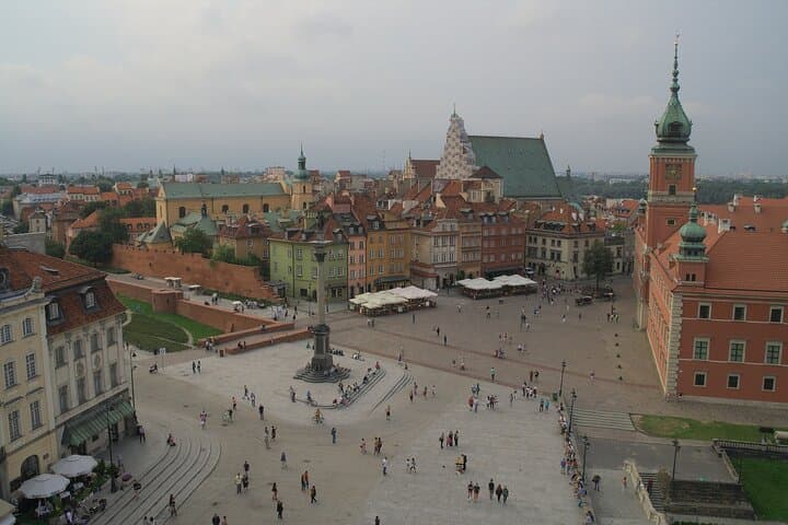 Private tour of the best of Warsaw - Sightseeing, Food & Culture with a local