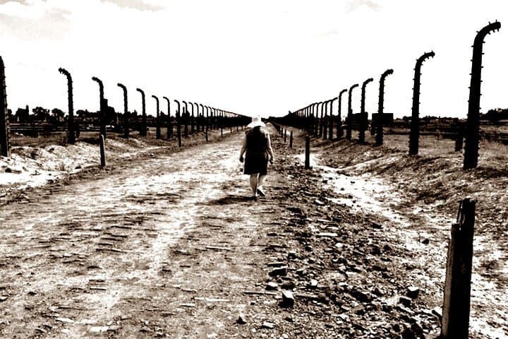 Auschwitz-Birkenau: private or group tour