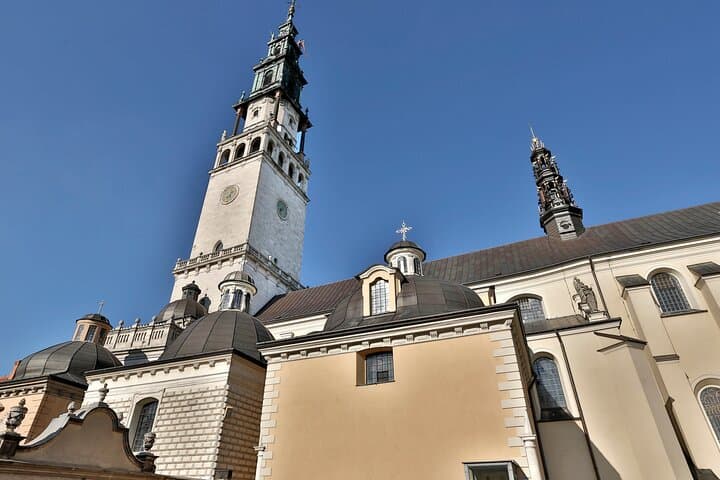 Full-Day Pilgrimage to the Black Madonna from Krakow