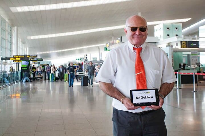 Krakow Private Transfer from Krakow Airport to City centre