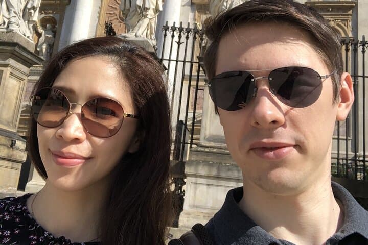 Krakow Old Town Mysteries: Exploration Game and Tour