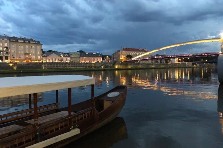 Illuminated bridges and monuments