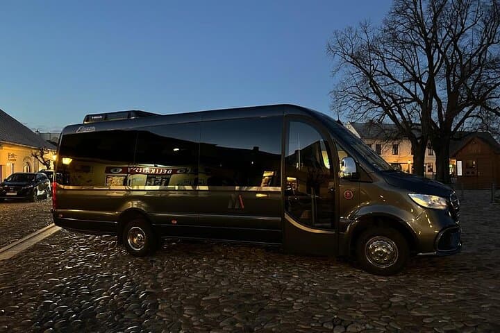 Krakow: Auschwitz-Birkenau Guided Tour & Hotel Pick Up