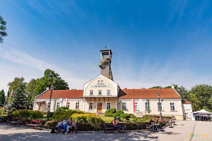 Auschwitz-Birkenau & Wieliczka Salt Mine – One Day Guided Trip
