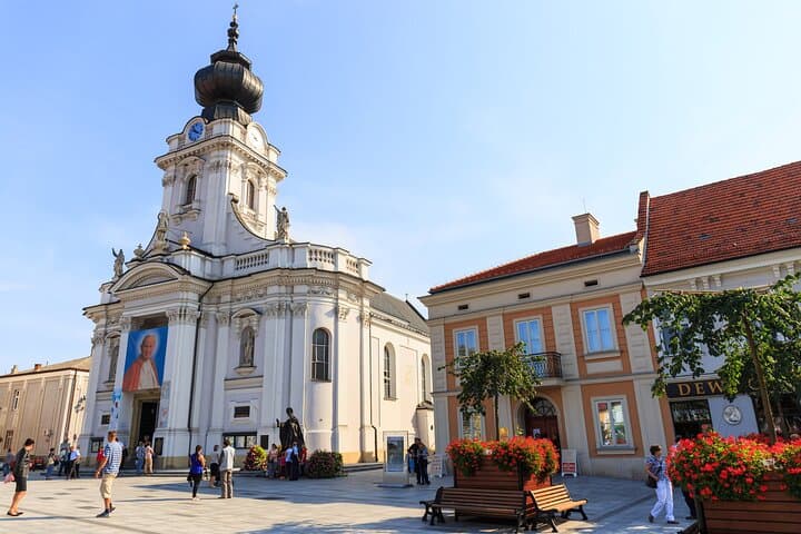 Krakow-Home Town of John Paul II: 5-Hour Private Trip to Wadowice