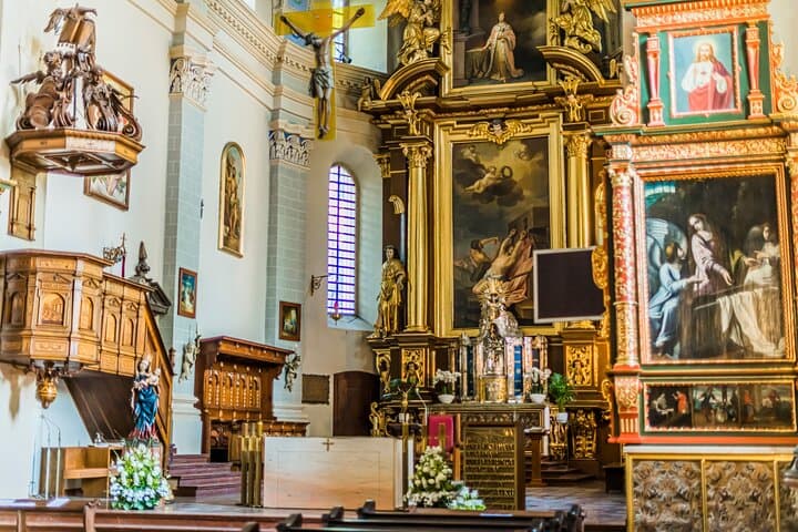 Warsaw:1-Day Trip to Kazimierz Dolny Private Guided Tour