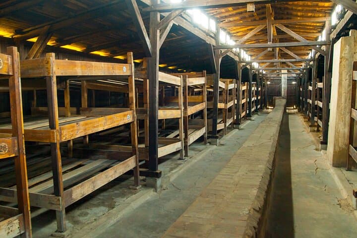 Wroclaw to Auschwitz-Birkenau Full-Day Trip by Private Car