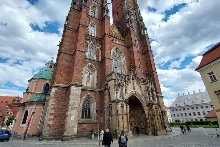 Wrocław’s Old Town: A Self-Guided History Tour