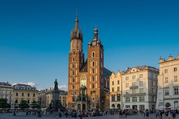 Krakow VIP Hummer Limo Experience Choose 3 or 5 Hours
