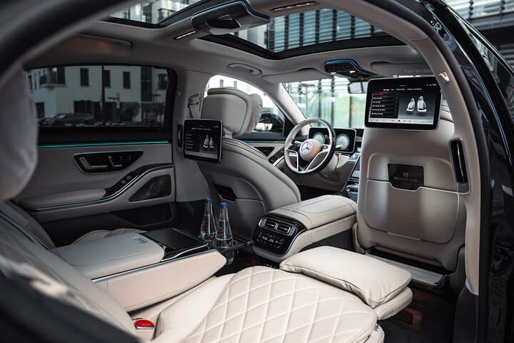 VIP Mercedes S Class Transfer from Gdansk/Sopot to Airport Gdansk