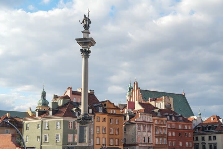 Warsaw Guided Walking Tour with a Private Chopin Concert