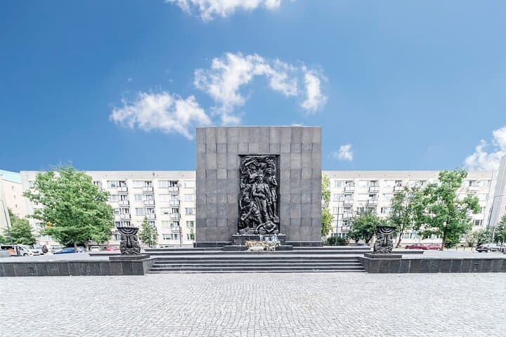 Private Tour of Warsaw Ghetto, Jewish Cemetery, POLIN Museum
