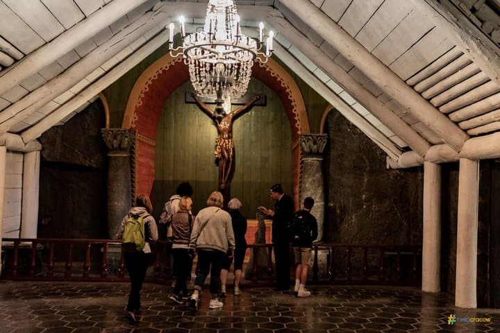 Krakow Car and Walking Tour Experience