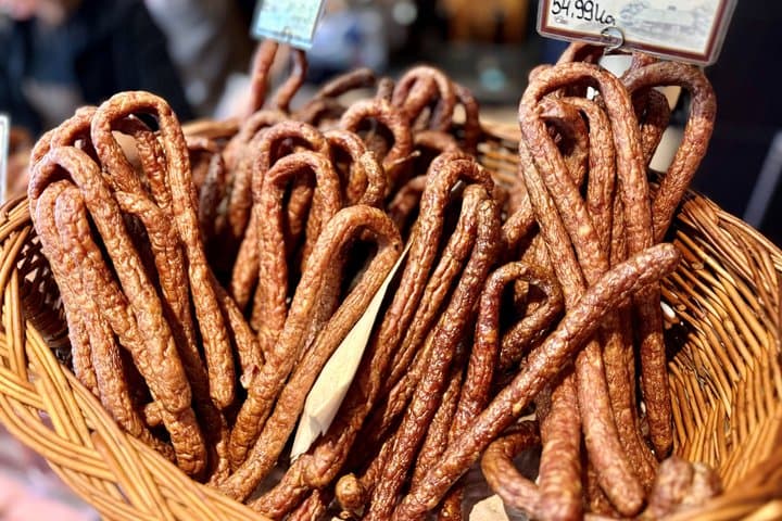 Krakow Kazimierz Market Tasting and Communist Bar Experience