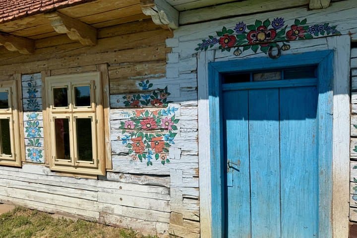Full-Day Zalipie Painted Village Guided Tour