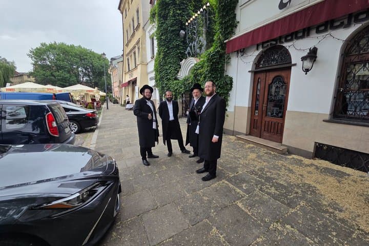 Explore Jewish Kazimierz and the Ghetto on a Private Walking Tour