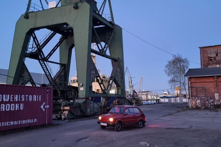 Self Drive Tour in a Vintage Fiat 126p Maluch through Gdansk