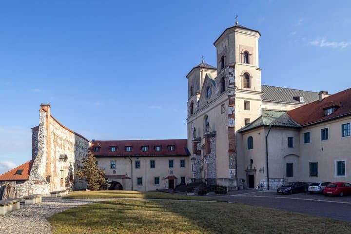 Krakow Half Day Tour Tyniec Abbey and Wine Tasting