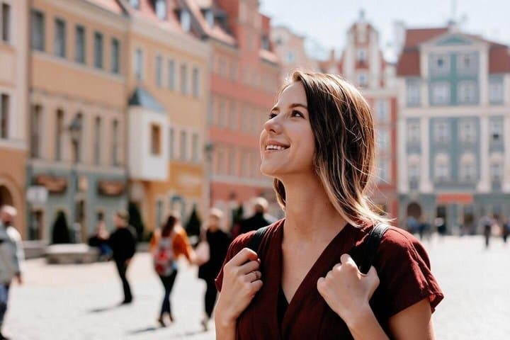 Hello Wroclaw: Private 2-Hour Intro City Walk with Local Guide