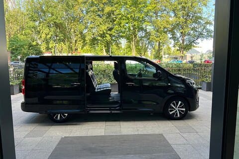 Luxury Private Transfer from Krakow to Warsaw