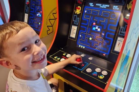 2 Hour Private Pinball and Arcade Museum Tour from Krakow