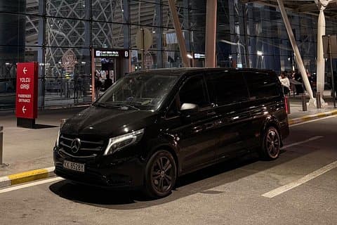 Krakow Airport Private Transfer to or from City