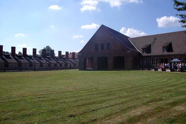 Auschwitz-Birkenau Guided Tour - Private Transport With Tickets
