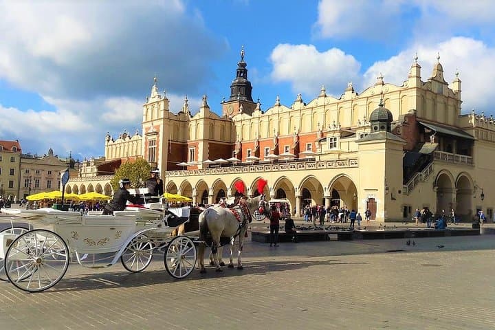 Krakow Private Tour By Walk & Car