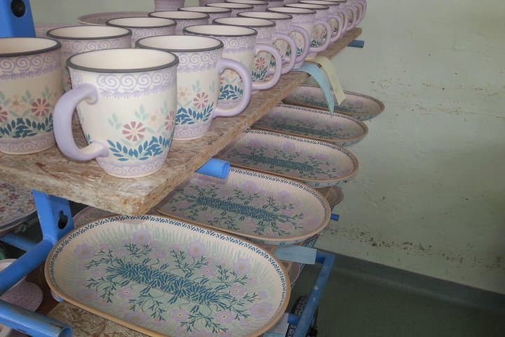Wroclaw to Pottery Factory in Boleslawiec Private Tour Including Tickets