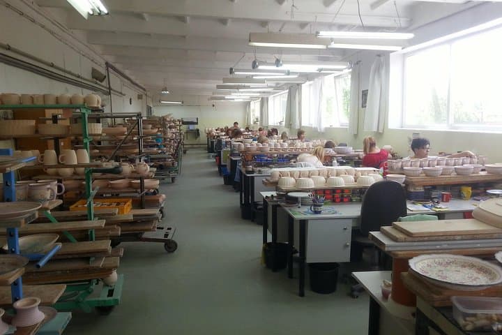 Wroclaw to Pottery Factory in Boleslawiec Private Tour Including Tickets