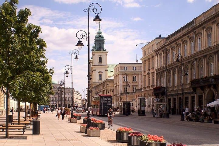 Warsaw Old Town with Royal Castle + Royal Route: SMALL GROUP /inc. Pick-up/