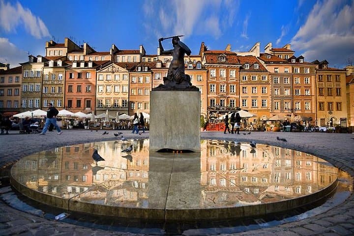 BIKE ADVENTURE : 4-hour sightseeing tour of Warsaw /inc. Pick-up/