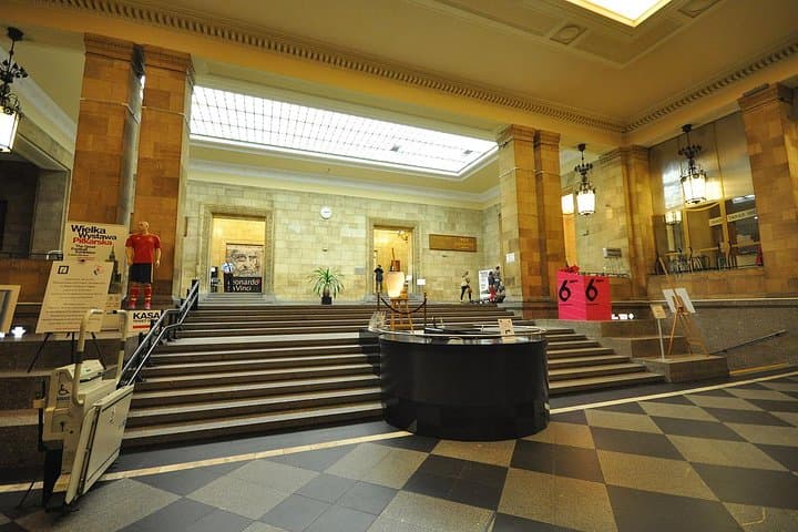 Palace of Culture & Science + POLIN Museum : SMALL GROUP /inc. Pick-up/