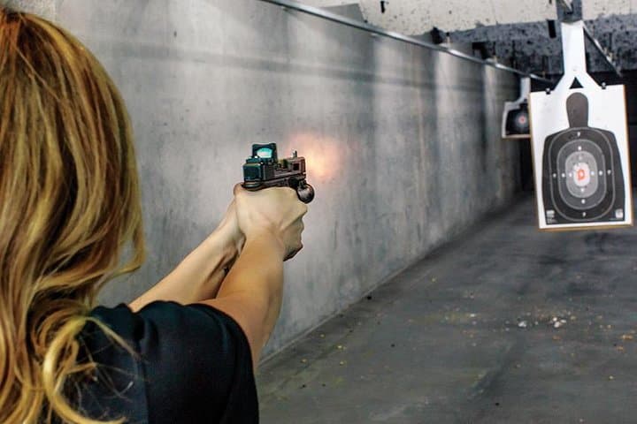 TOUR PACKAGE: The Shooting range professional course /inc. Pick-up/